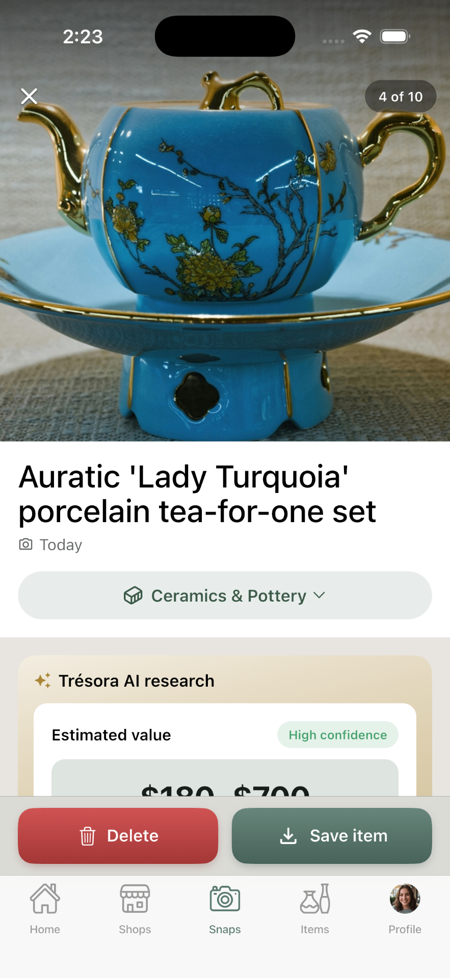 Trésora Snaps AI identification result for a porcelain tea set